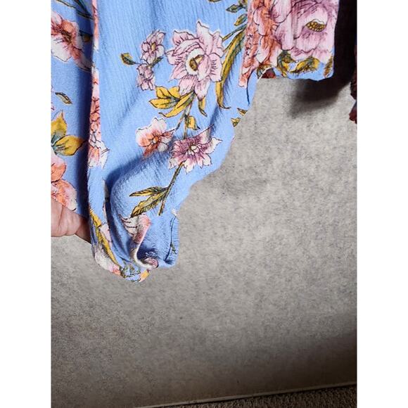 BILLABONG Sky Blue Floral Bell Sleeve Tie Front Romper SZ M - Picture 3 of 9
